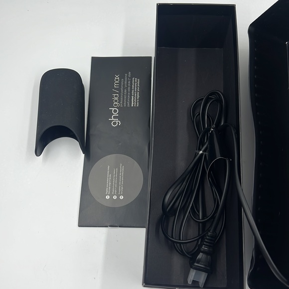 ghd Hair Ghd Max Styler 2 Wide Plate Flat Iron Gently Used Look Like New Poshmark